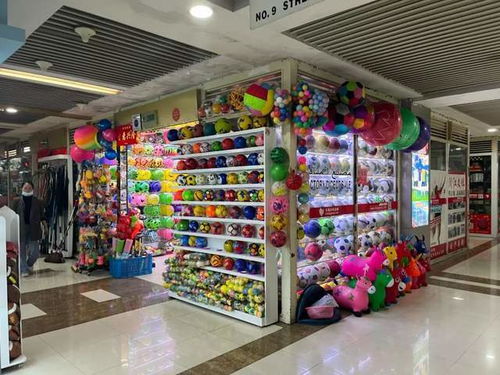 義烏制造世界杯70 的周邊商品,十平米商鋪百萬(wàn)租金