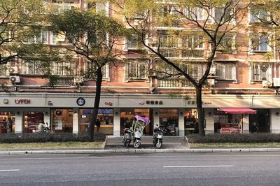 變美、變慢、變溫柔,彭浦鎮25條街集體宜人化是怎么做到的_上海市規劃和自然資源局